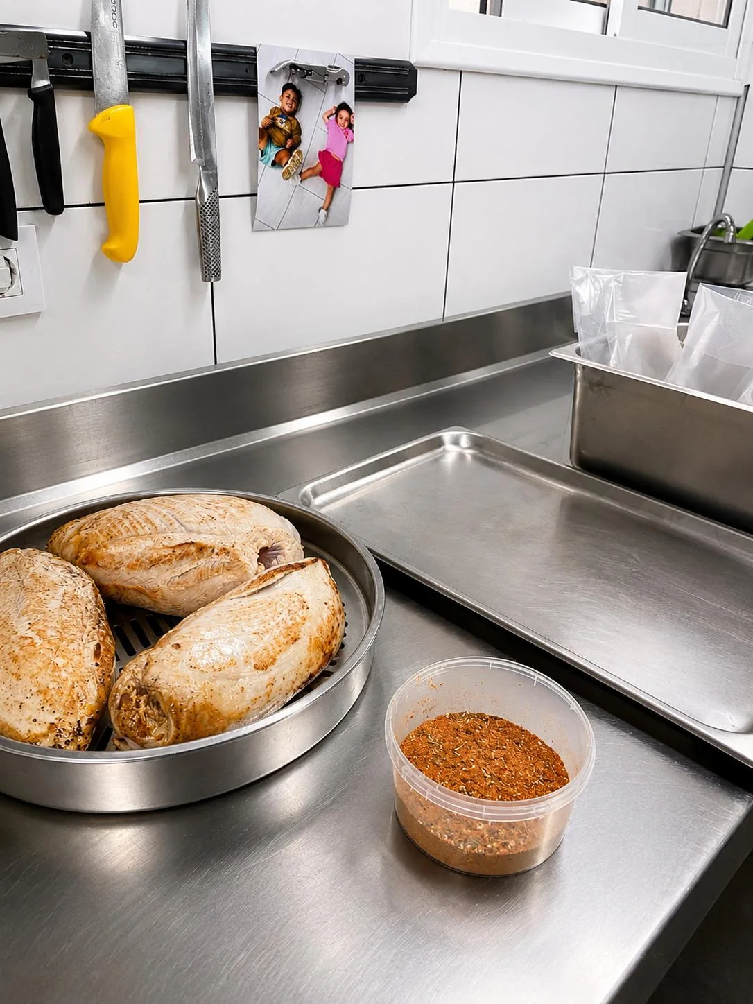Zona de trabajo de la cocina de Fit Food Lab